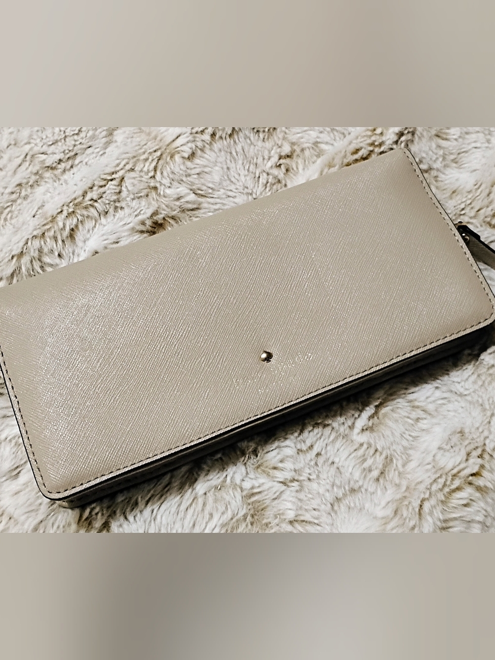 KATE SPADE Long Wallet In Epi Leather! Beige With Delightful Bold White & Black